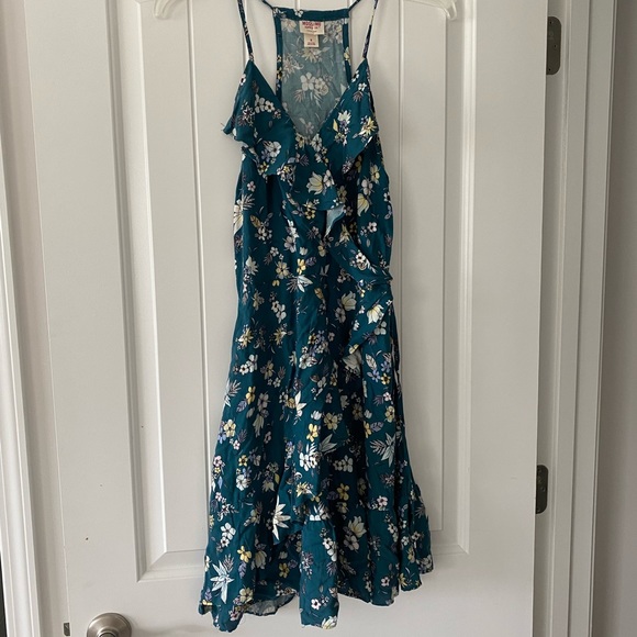 MOSSIMO FLORAL DRESS - Picture 1 of 4
